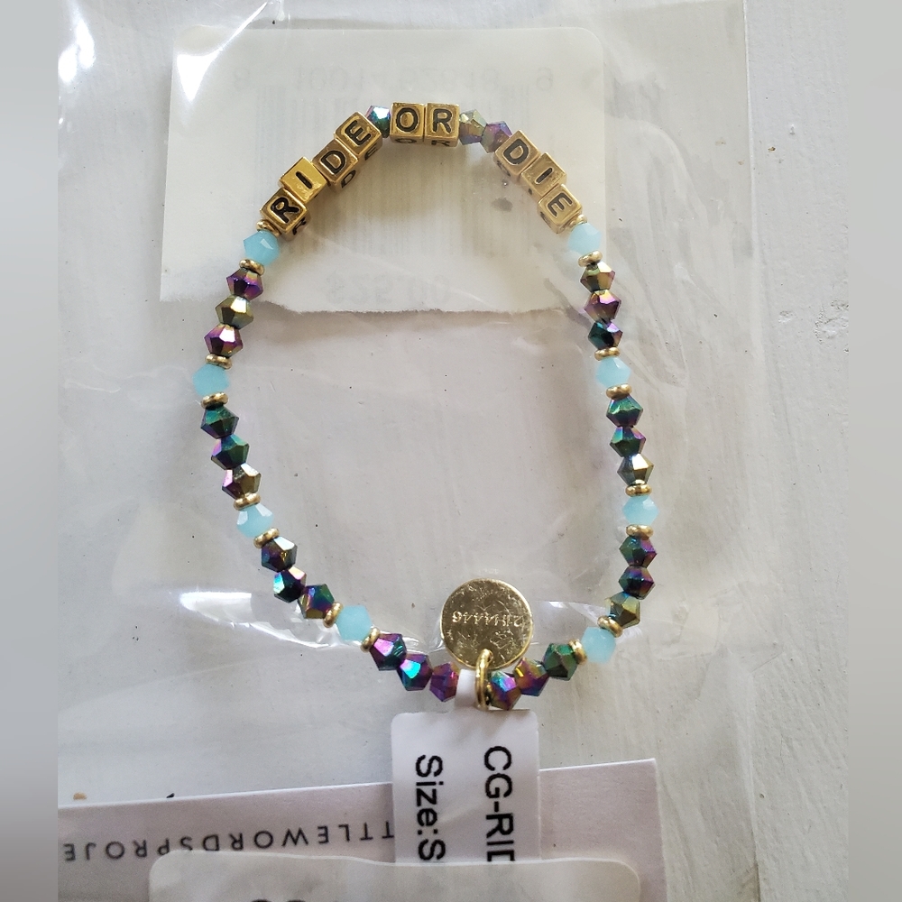 Friendship bracelet